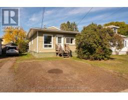 424 MERRILL STREET, Thunder Bay, Ontario