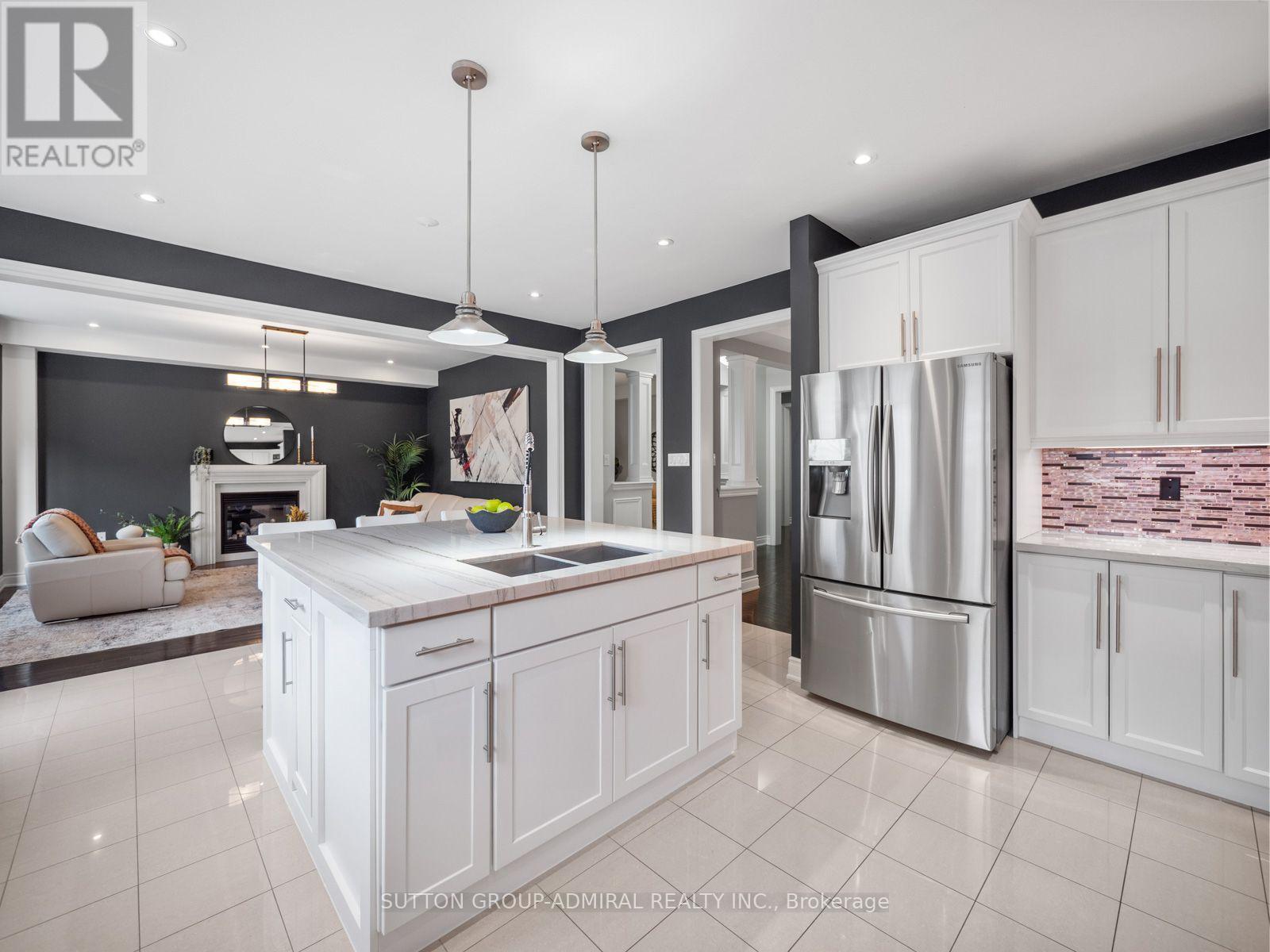 187 John Davis Gate, Whitchurch-Stouffville (Stouffville), Ontario  L4A 1T6 - Photo 12 - N13838442