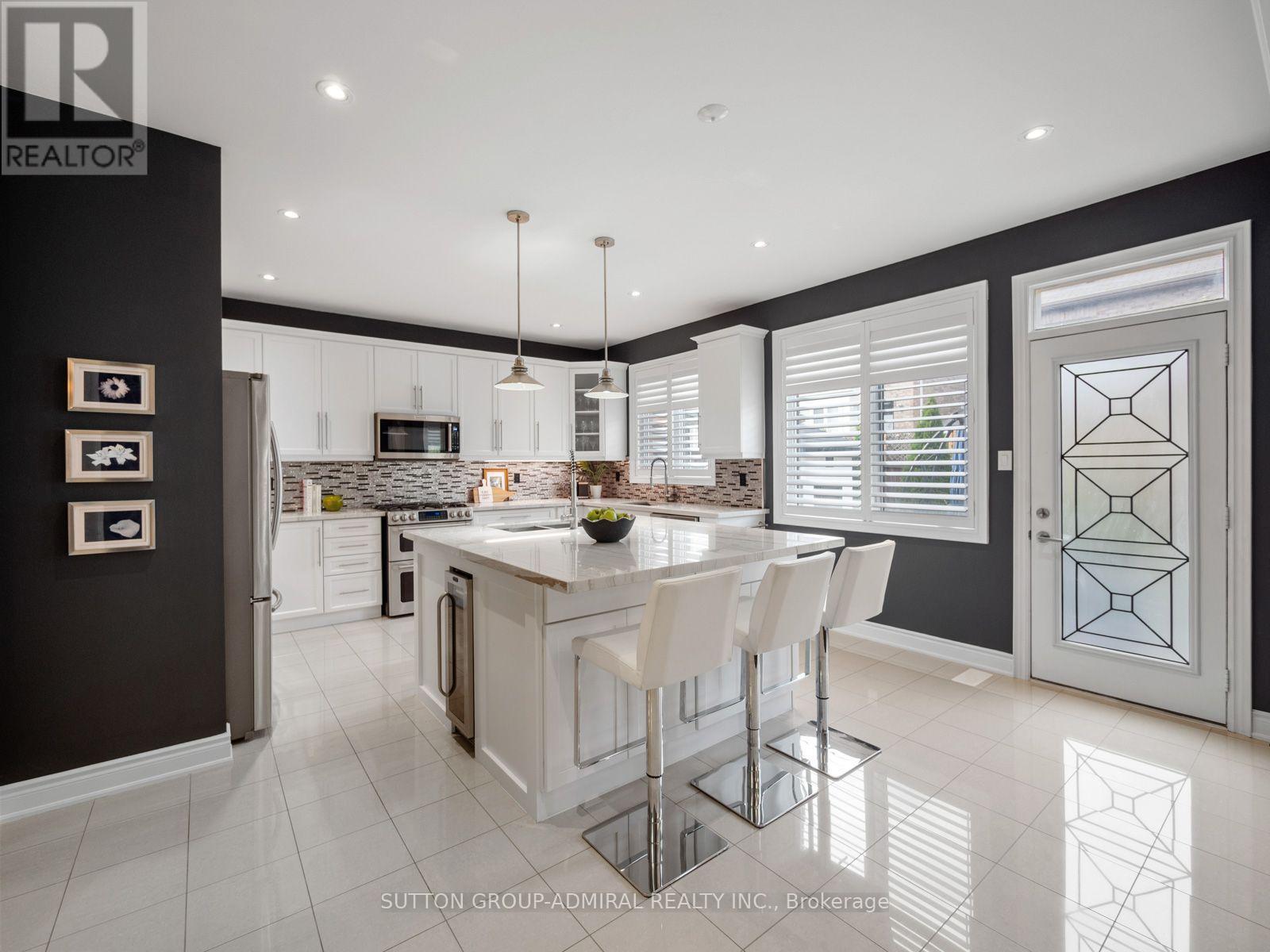 187 John Davis Gate, Whitchurch-Stouffville (Stouffville), Ontario  L4A 1T6 - Photo 8 - N13838442