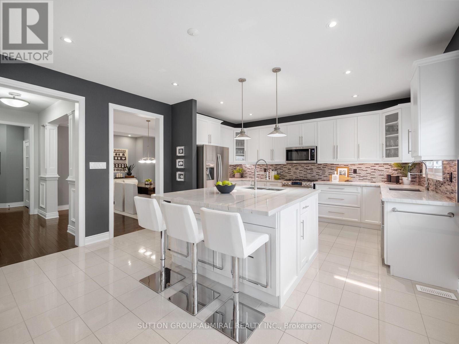 187 John Davis Gate, Whitchurch-Stouffville (Stouffville), Ontario  L4A 1T6 - Photo 9 - N13838442