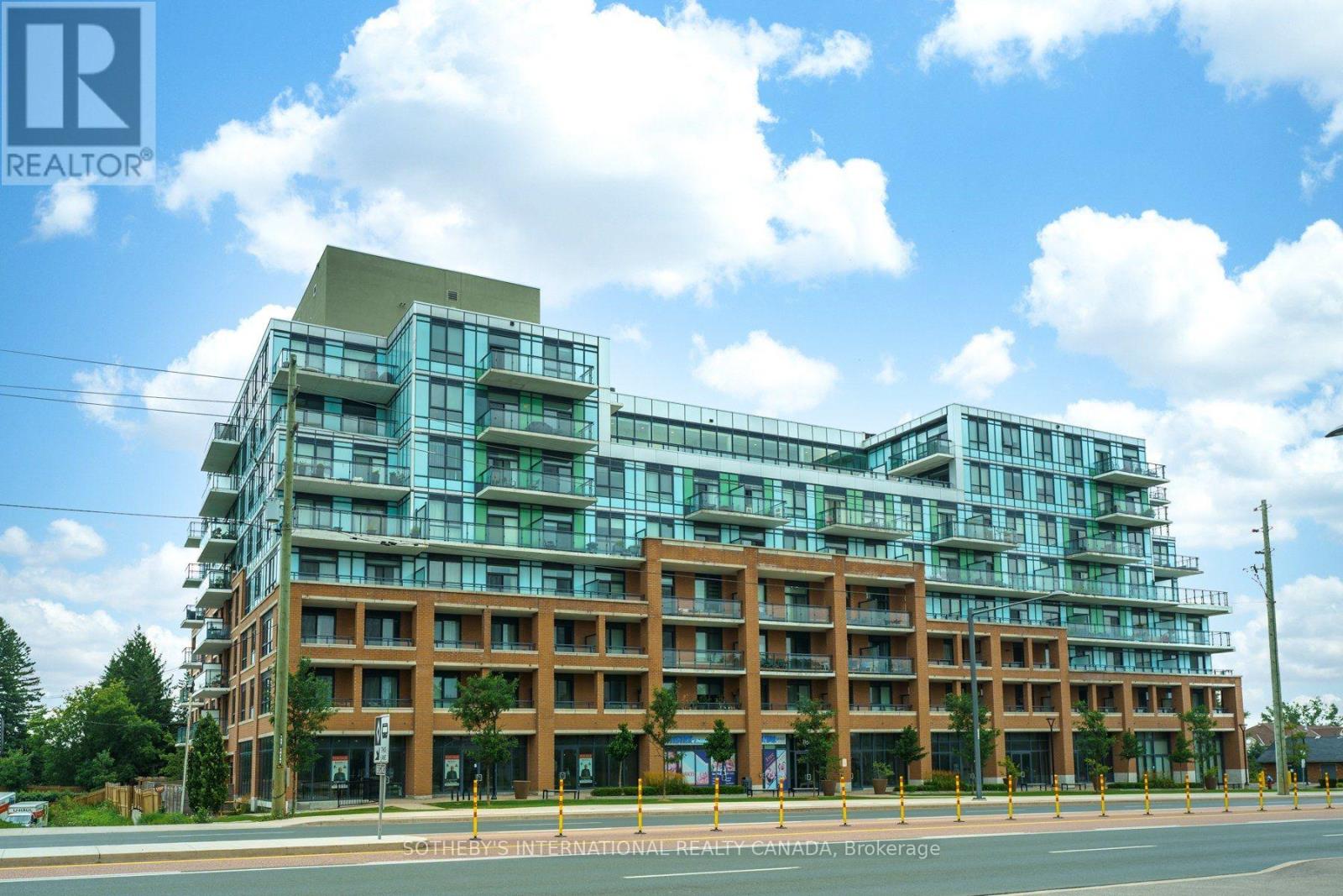 521 - 11611 YONGE STREET