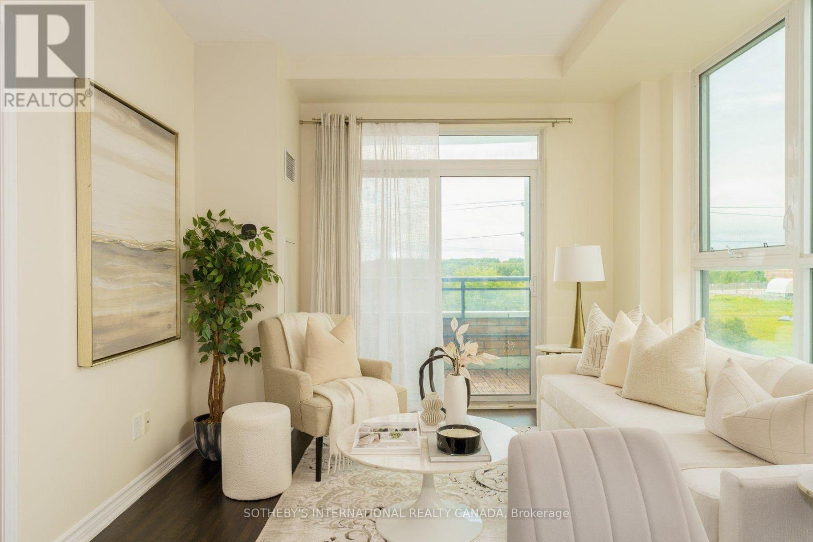 521 - 11611 Yonge Street, Richmond Hill, Ontario  L4E 1G2 - Photo 2 - N13838446