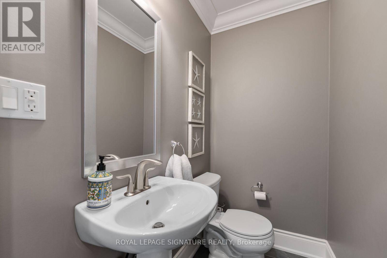 107 Hunt Avenue, Richmond Hill, Ontario  L4C 4H1 - Photo 4 - N13838526