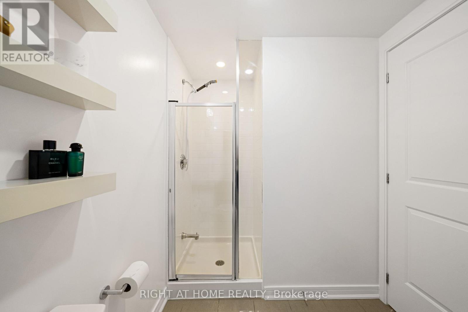 610 - 9201 Yonge Street, Richmond Hill (Langstaff), Ontario  L4C 1H9 - Photo 13 - N13838596