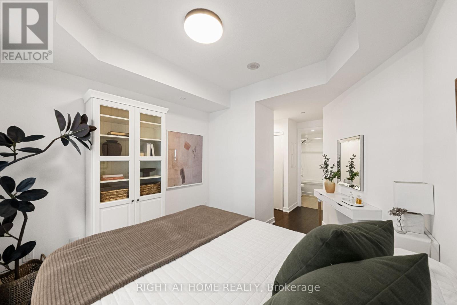 610 - 9201 Yonge Street, Richmond Hill (Langstaff), Ontario  L4C 1H9 - Photo 18 - N13838596