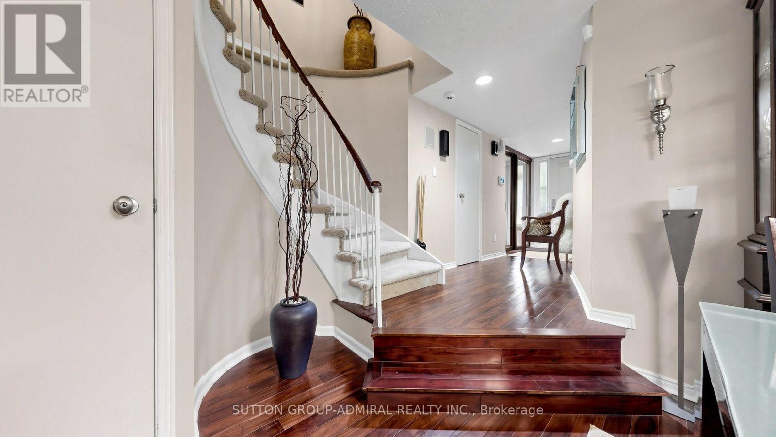 4 Doral Gate, Markham (Royal Orchard), Ontario  L3T 7K6 - Photo 4 - N13838668