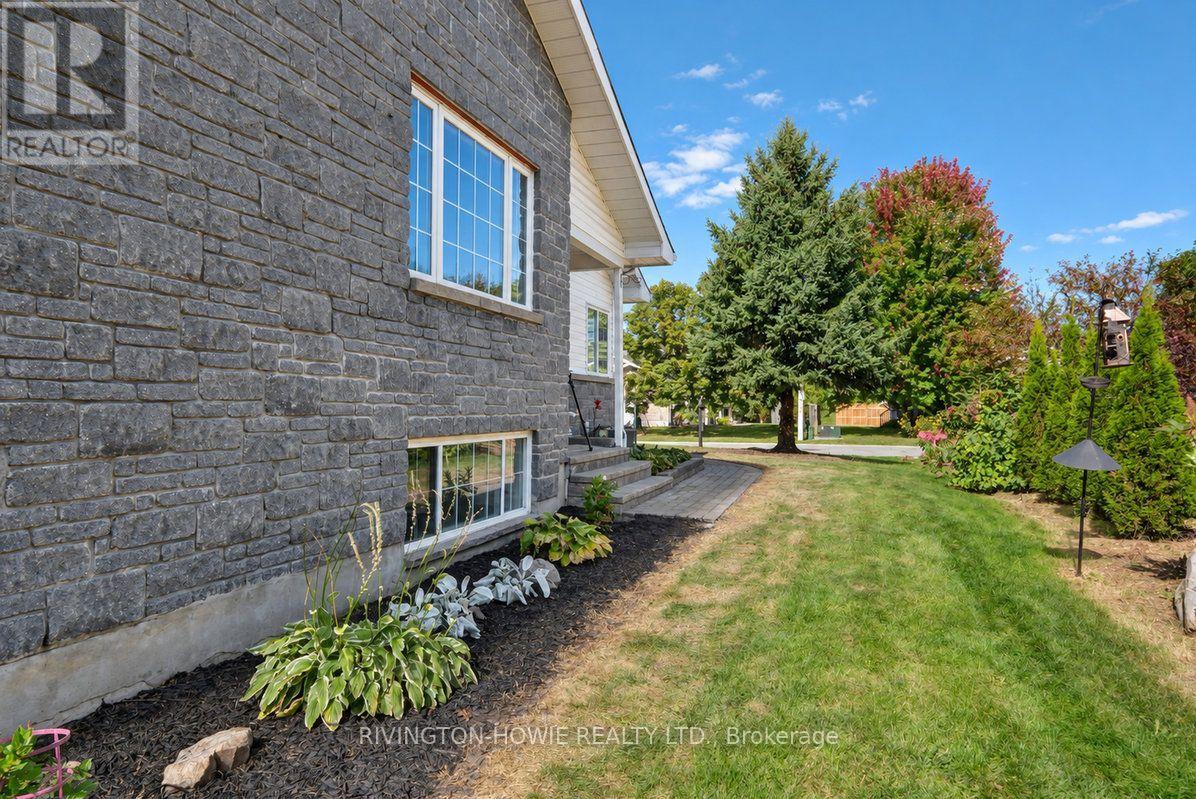 184 Rivington Street, Ottawa, Ontario  K0A 1L0 - Photo 5 - X13838356
