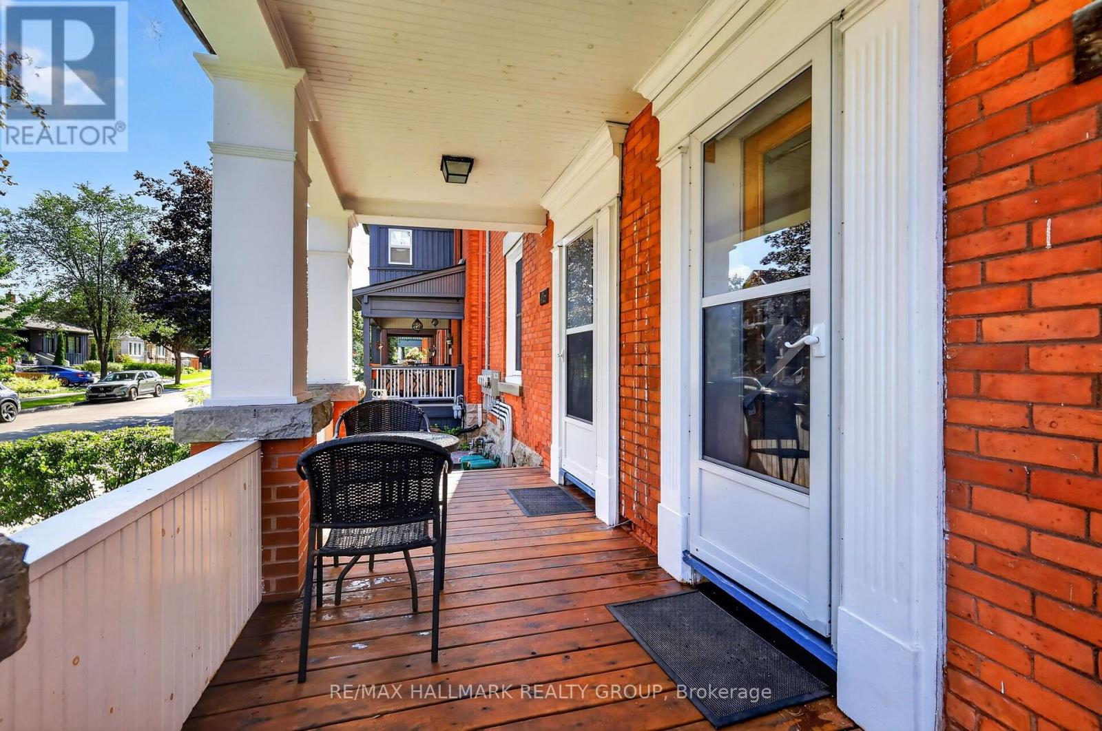 124-126 Irving Avenue, Ottawa, Ontario  K1Y 1Z4 - Photo 2 - X13838414