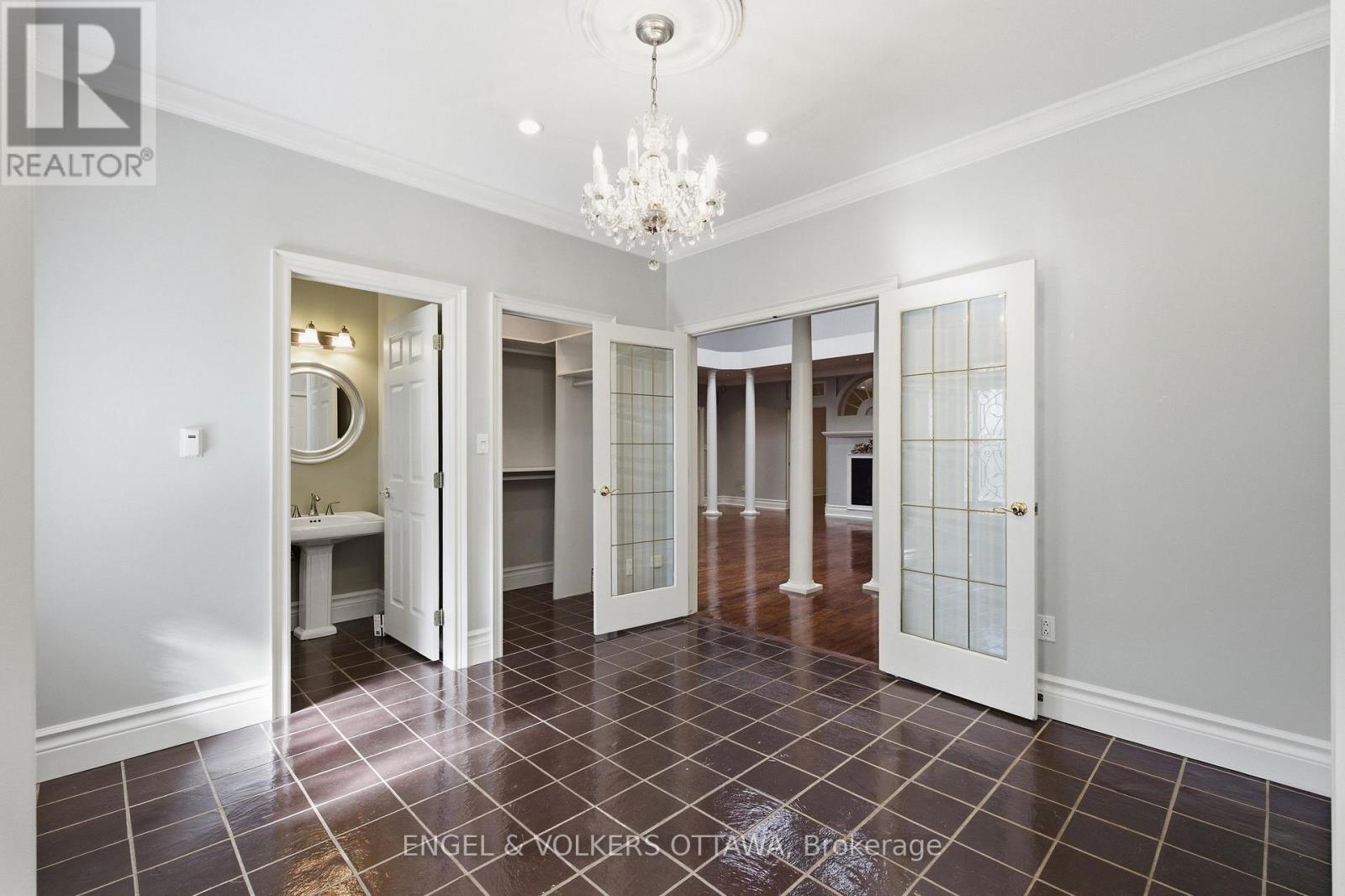 435 Westminster Avenue, Ottawa, Ontario  K2A 2T7 - Photo 11 - X13838506