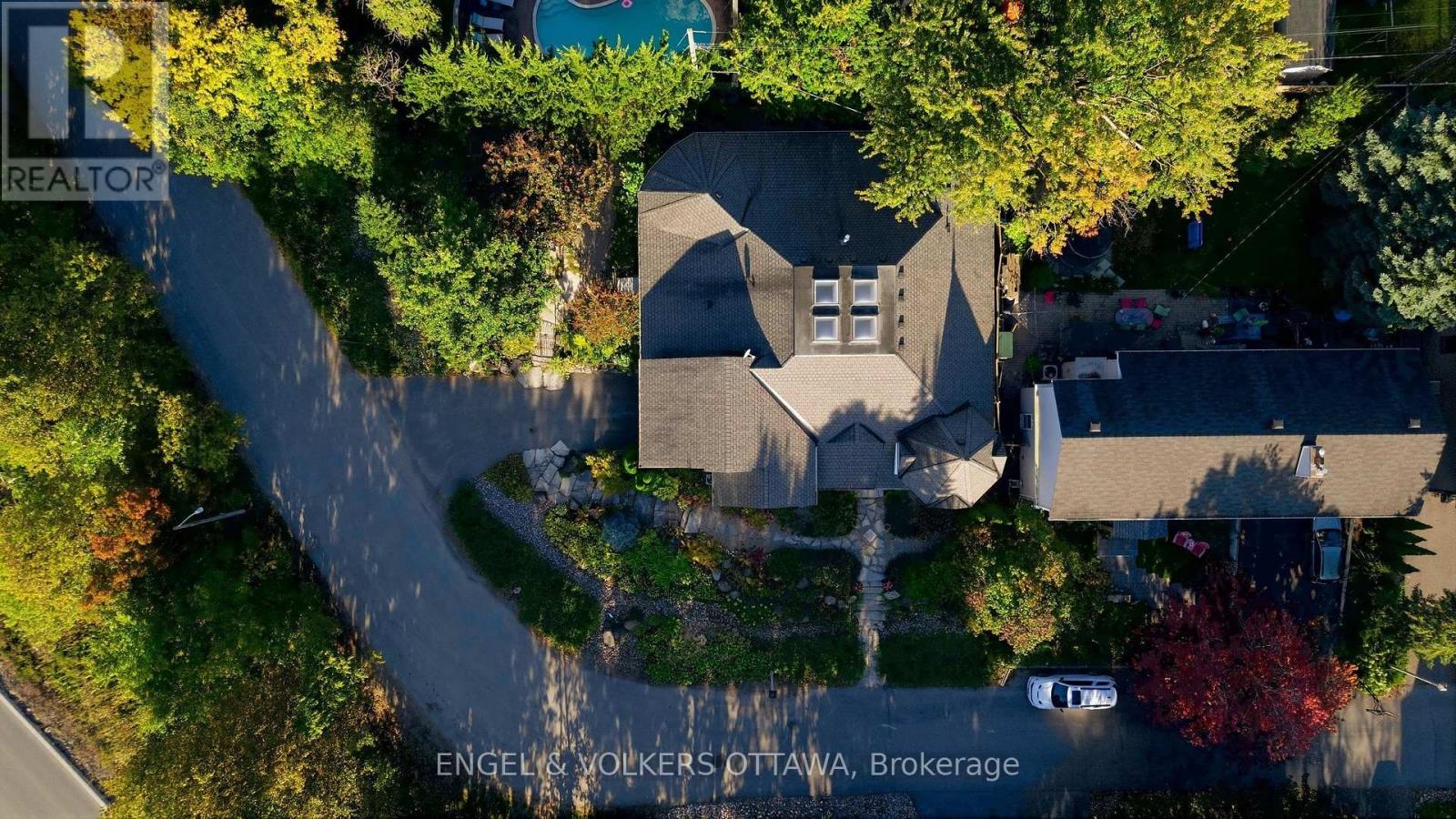 435 Westminster Avenue, Ottawa, Ontario  K2A 2T7 - Photo 3 - X13838506