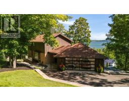 11 CRESTWOOD DRIVE, Barrie, Ontario