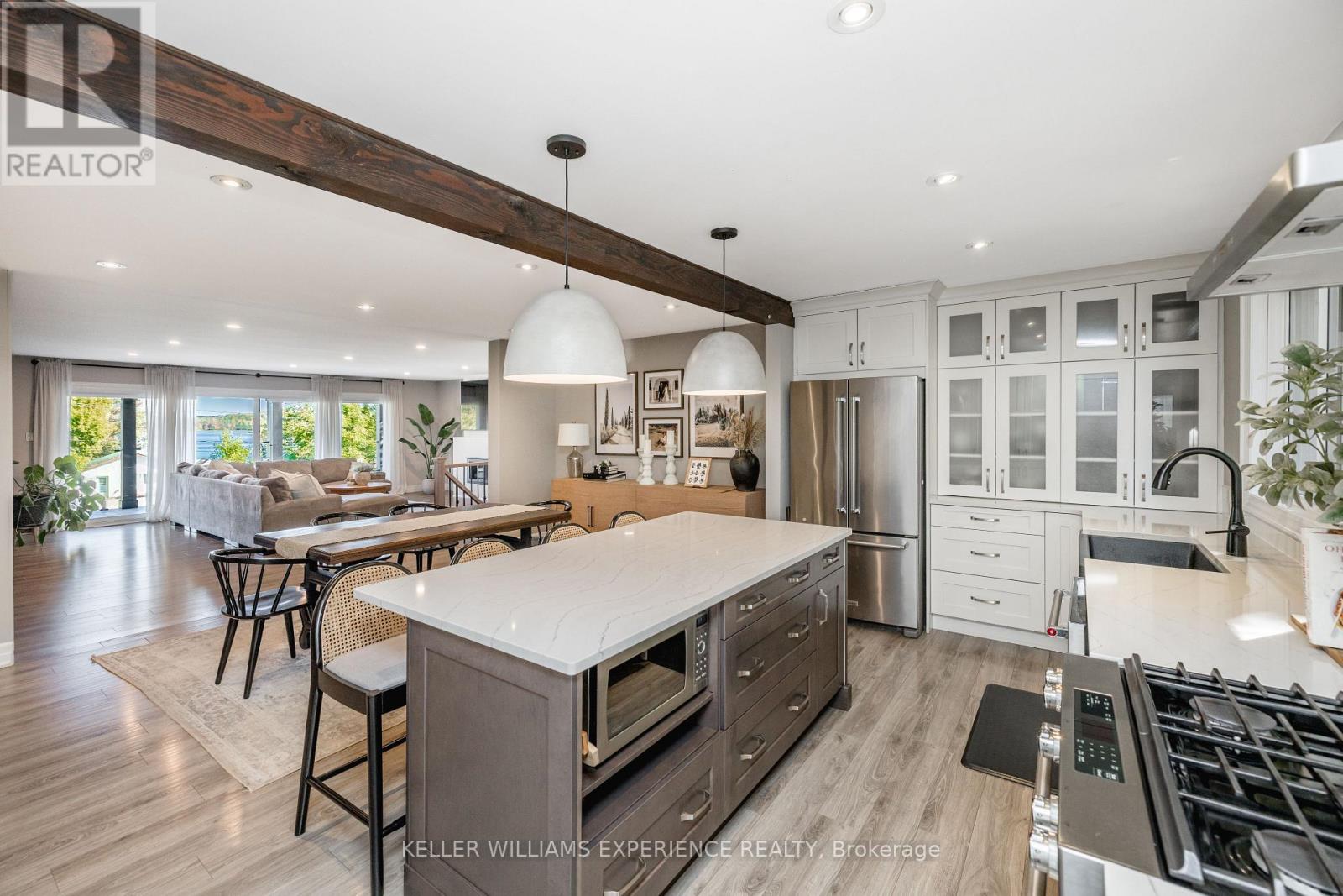 41 Little Lake Drive, Barrie, Ontario  L4M 7B9 - Photo 11 - S13838578