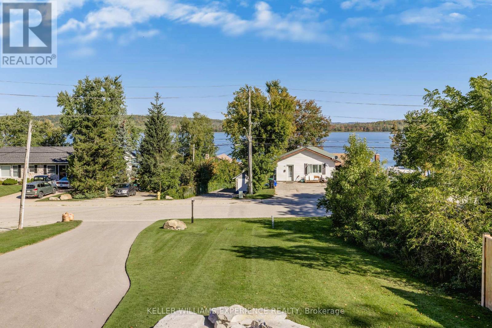 41 Little Lake Drive, Barrie, Ontario  L4M 7B9 - Photo 24 - S13838578