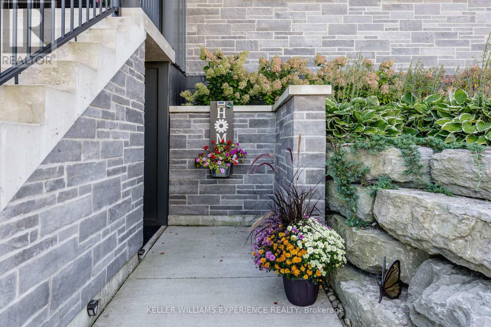 41 Little Lake Drive, Barrie, Ontario  L4M 7B9 - Photo 34 - S13838578