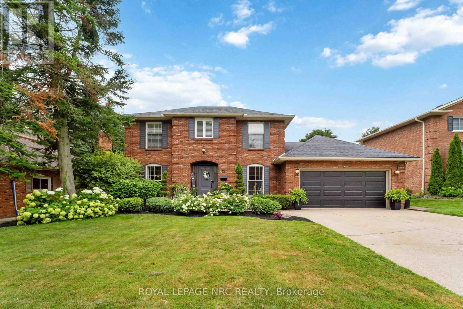 42 FORESTHILL CRESCENT, pelham (fonthill), Ontario