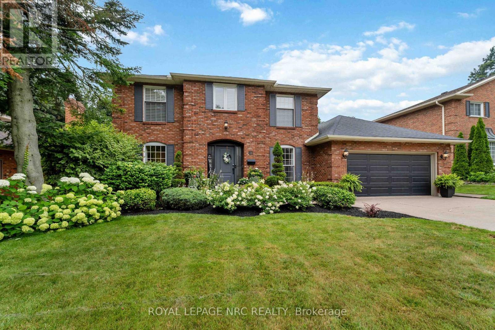 42 Foresthill Crescent, Pelham (Fonthill), Ontario  L3E 0C4 - Photo 3 - X13838392