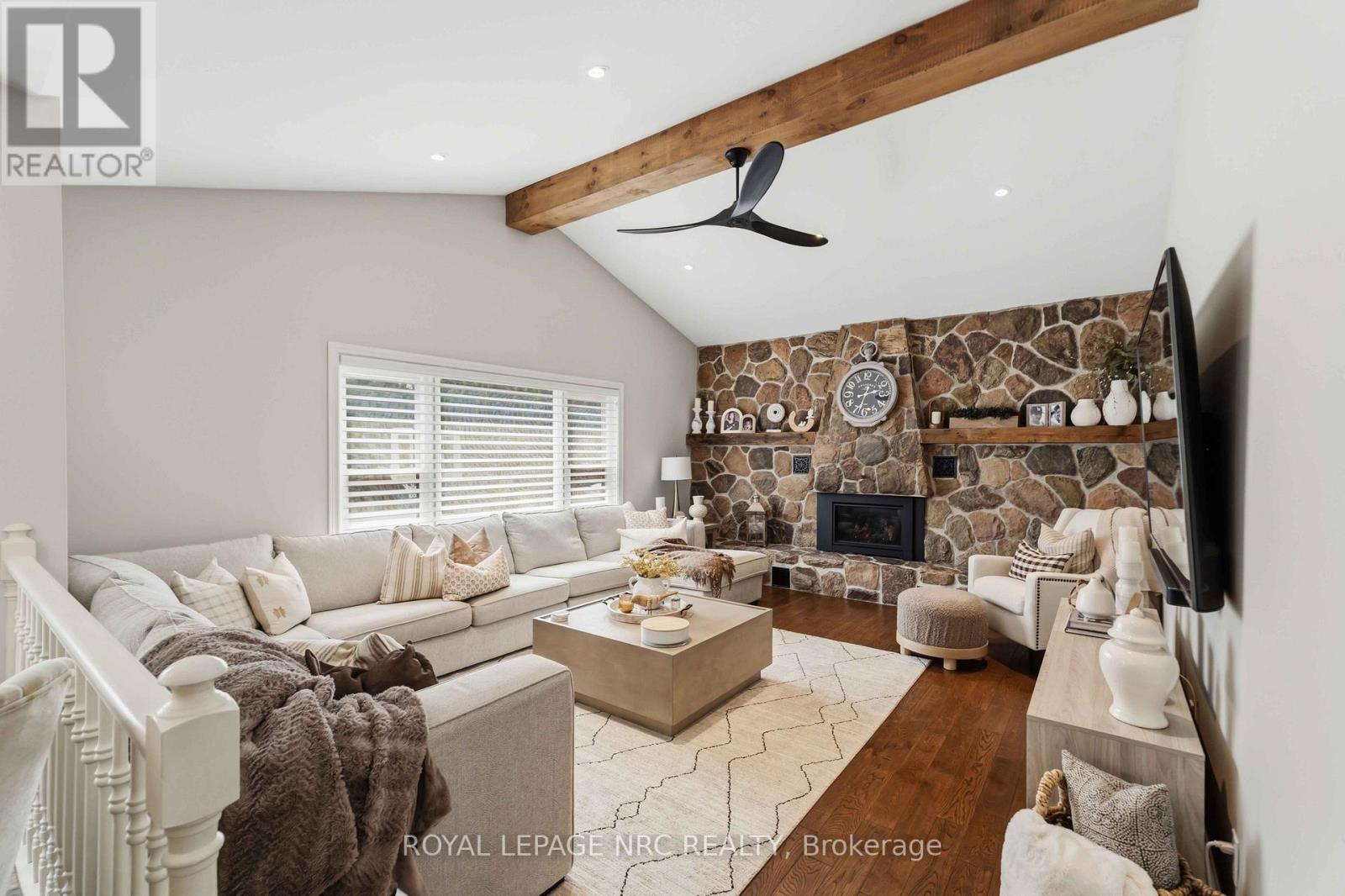 42 Foresthill Crescent, Pelham (Fonthill), Ontario  L3E 0C4 - Photo 7 - X13838392