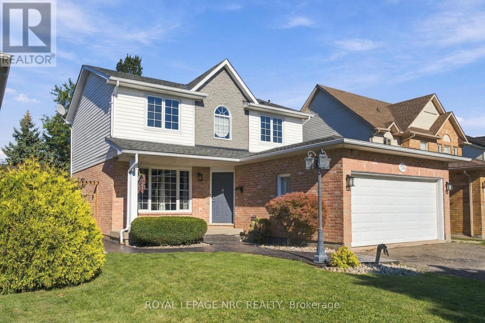 158 Confederation Avenue, Thorold, Ontario  L2V 5A6 - Photo 2 - X13838576