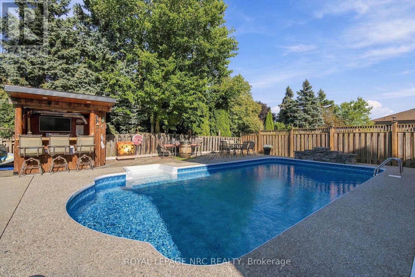 158 Confederation Avenue, Thorold, Ontario  L2V 5A6 - Photo 39 - X13838576