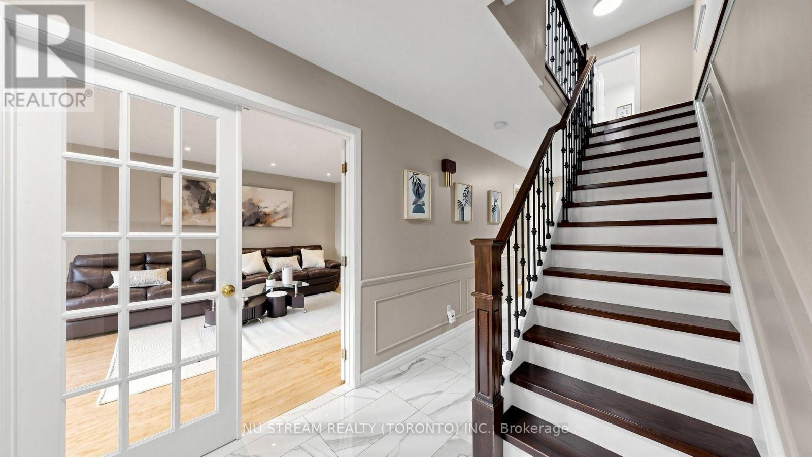 3163 Ibbetson Crescent, Mississauga (Erindale), Ontario  L5C 1Z1 - Photo 16 - W13838372