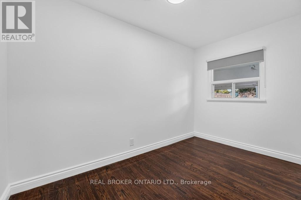 1024 Roosevelt Road, Mississauga (Lakeview), Ontario  L5G 3Y8 - Photo 16 - W13838400