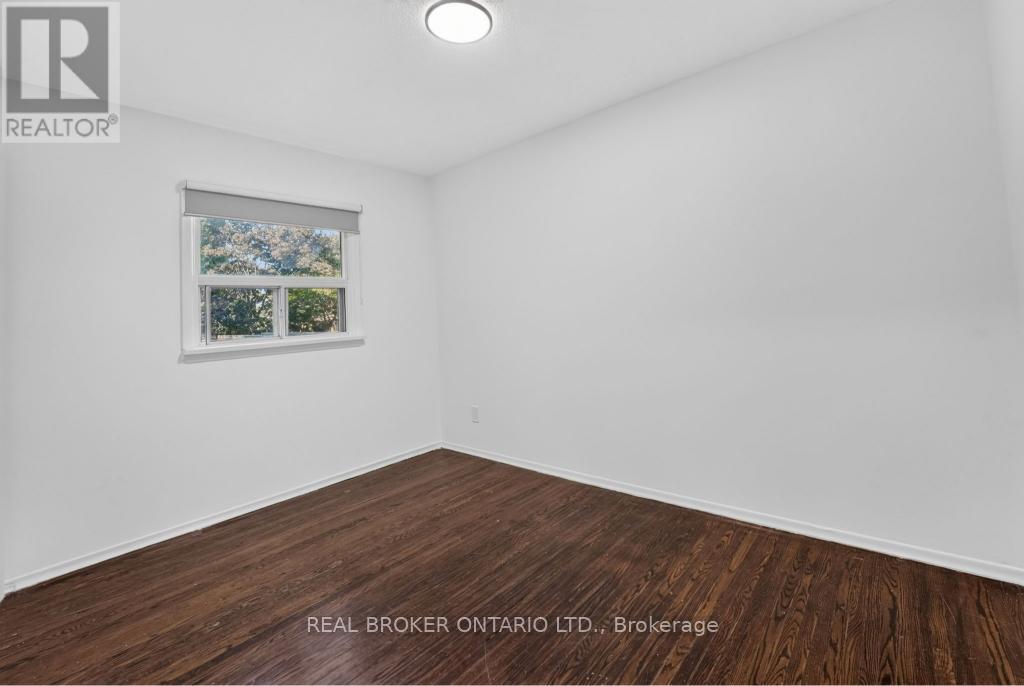 1024 Roosevelt Road, Mississauga (Lakeview), Ontario  L5G 3Y8 - Photo 19 - W13838400