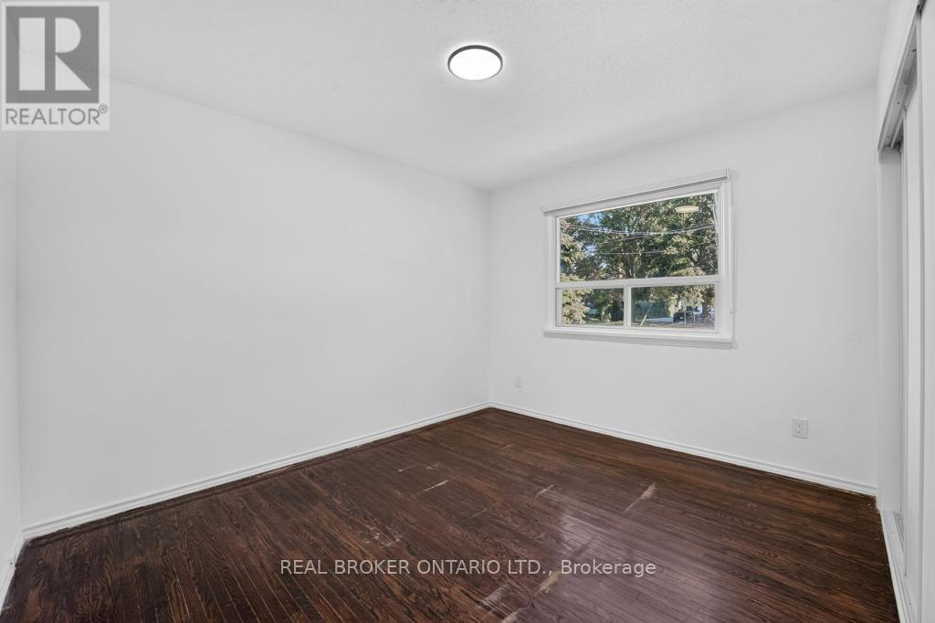 1024 Roosevelt Road, Mississauga (Lakeview), Ontario  L5G 3Y8 - Photo 21 - W13838400