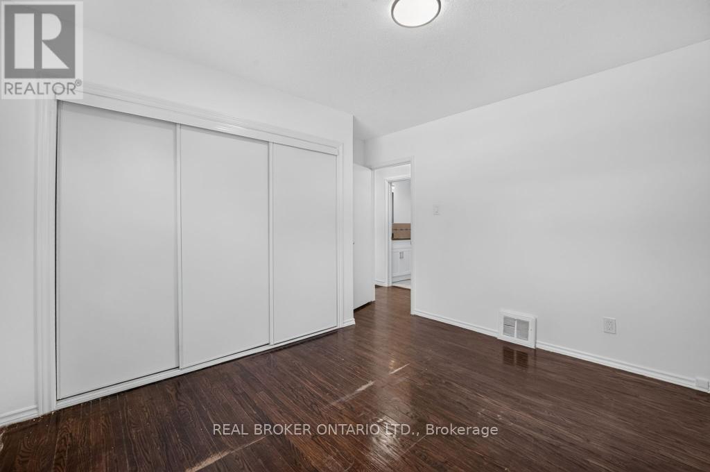 1024 Roosevelt Road, Mississauga (Lakeview), Ontario  L5G 3Y8 - Photo 22 - W13838400