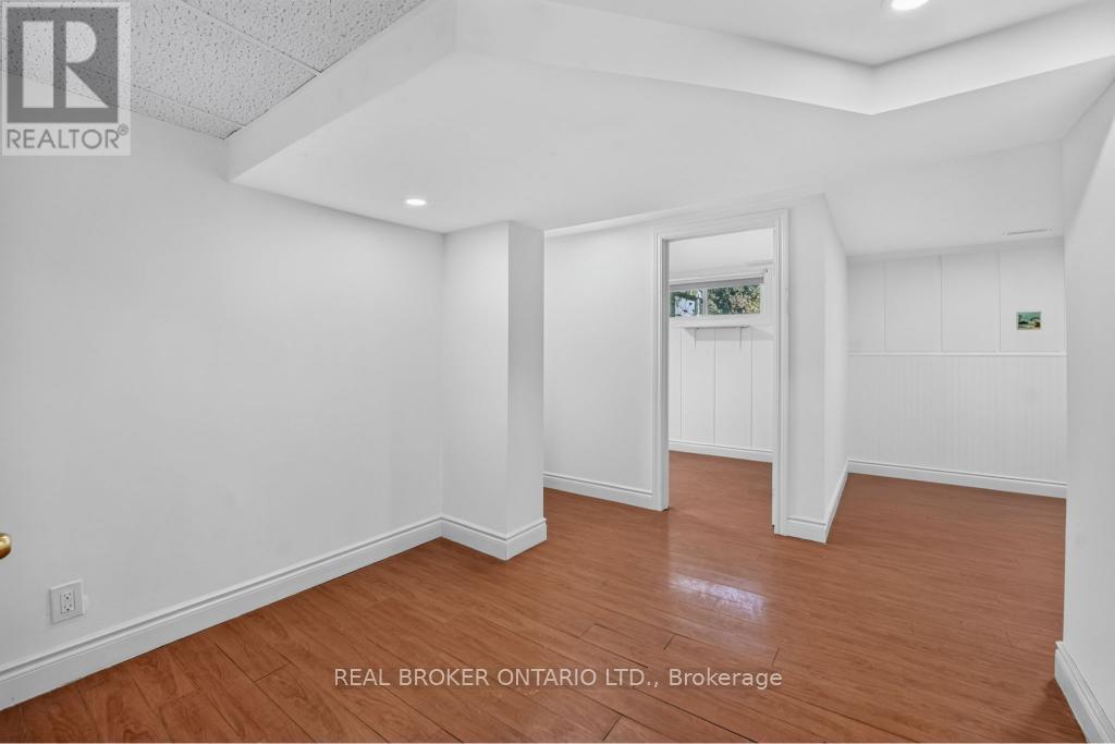 1024 Roosevelt Road, Mississauga (Lakeview), Ontario  L5G 3Y8 - Photo 24 - W13838400