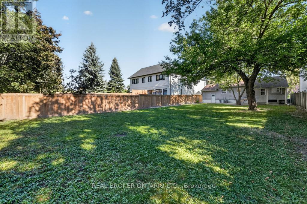 1024 Roosevelt Road, Mississauga (Lakeview), Ontario  L5G 3Y8 - Photo 46 - W13838400