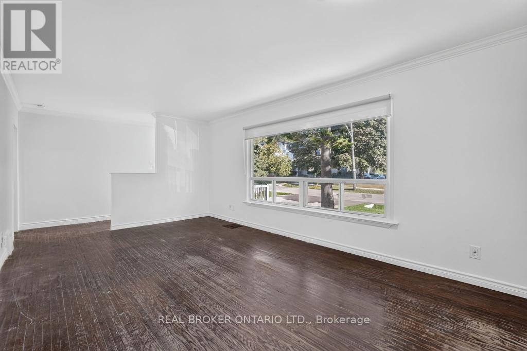 1024 Roosevelt Road, Mississauga (Lakeview), Ontario  L5G 3Y8 - Photo 9 - W13838400