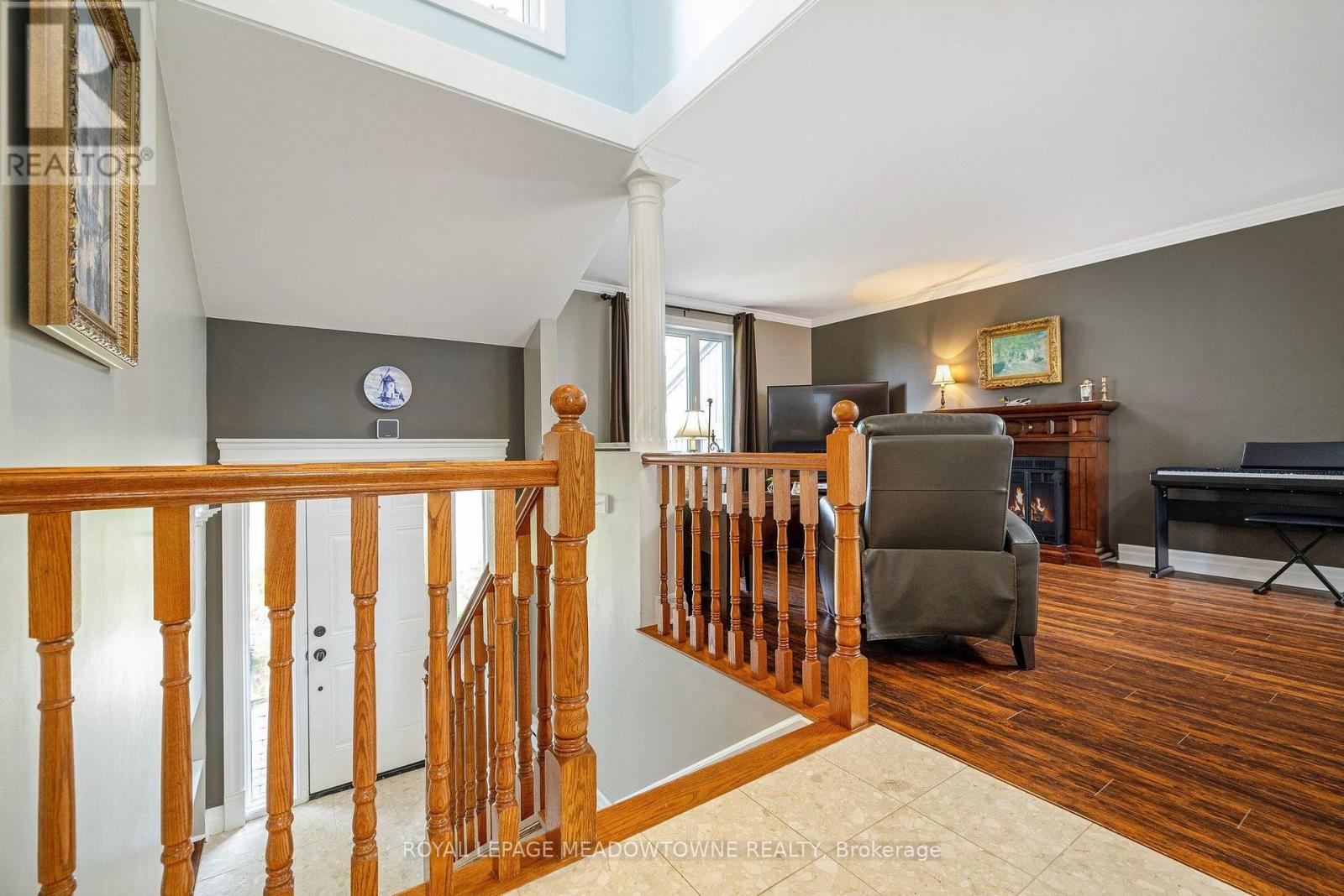 8388 Ninth Line, Halton Hills (Rural Halton Hills), Ontario  L0P 1K0 - Photo 8 - W13838410