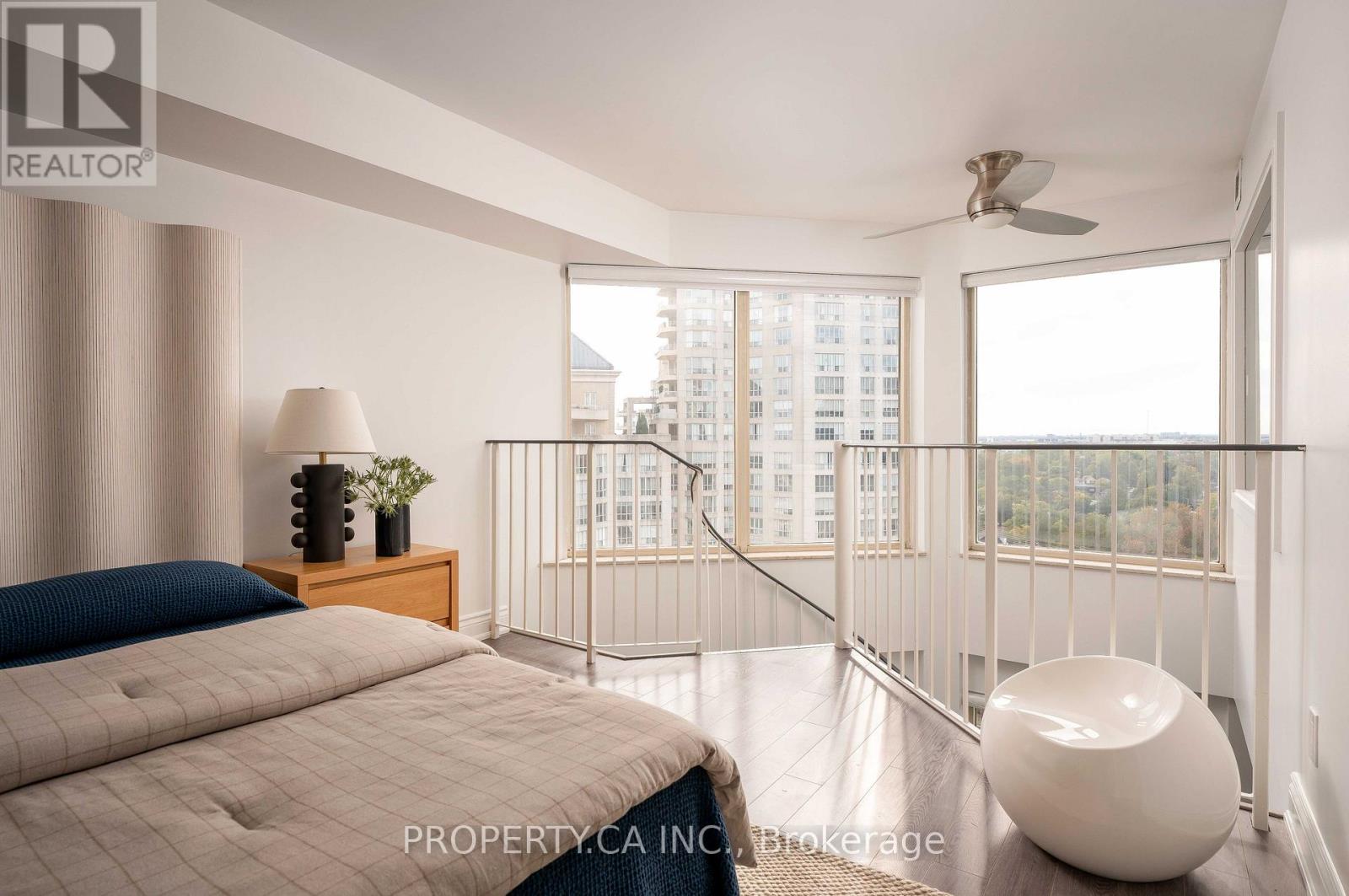 1701 - 2269 Lake Shore Boulevard W, Toronto (Mimico), Ontario  M8V 3X6 - Photo 17 - W13838454