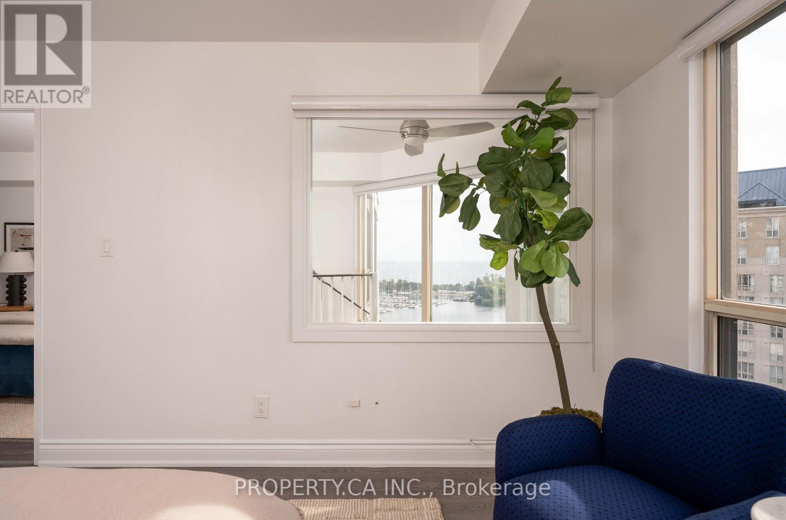 1701 - 2269 Lake Shore Boulevard W, Toronto (Mimico), Ontario  M8V 3X6 - Photo 21 - W13838454
