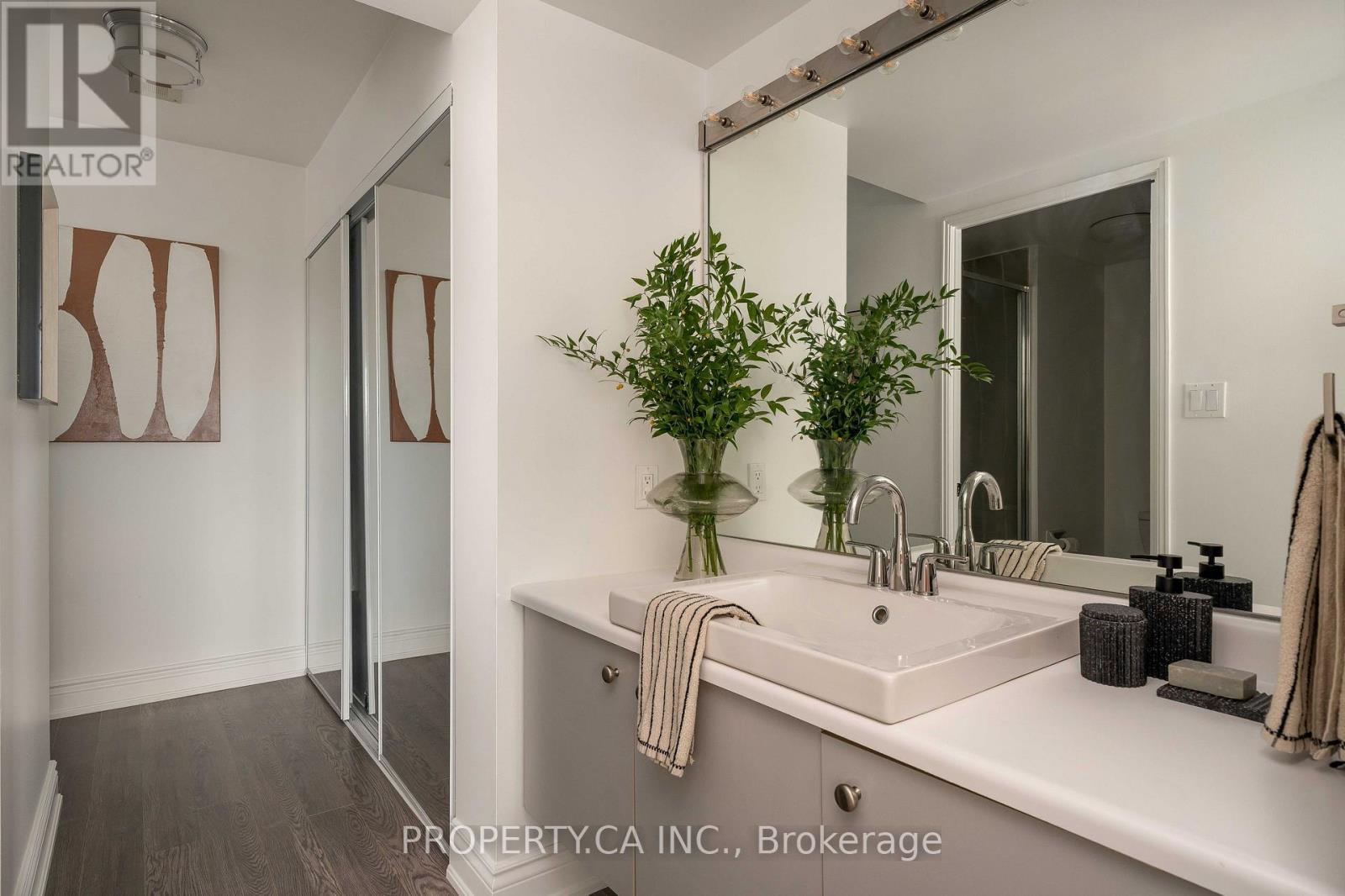 1701 - 2269 Lake Shore Boulevard W, Toronto (Mimico), Ontario  M8V 3X6 - Photo 23 - W13838454