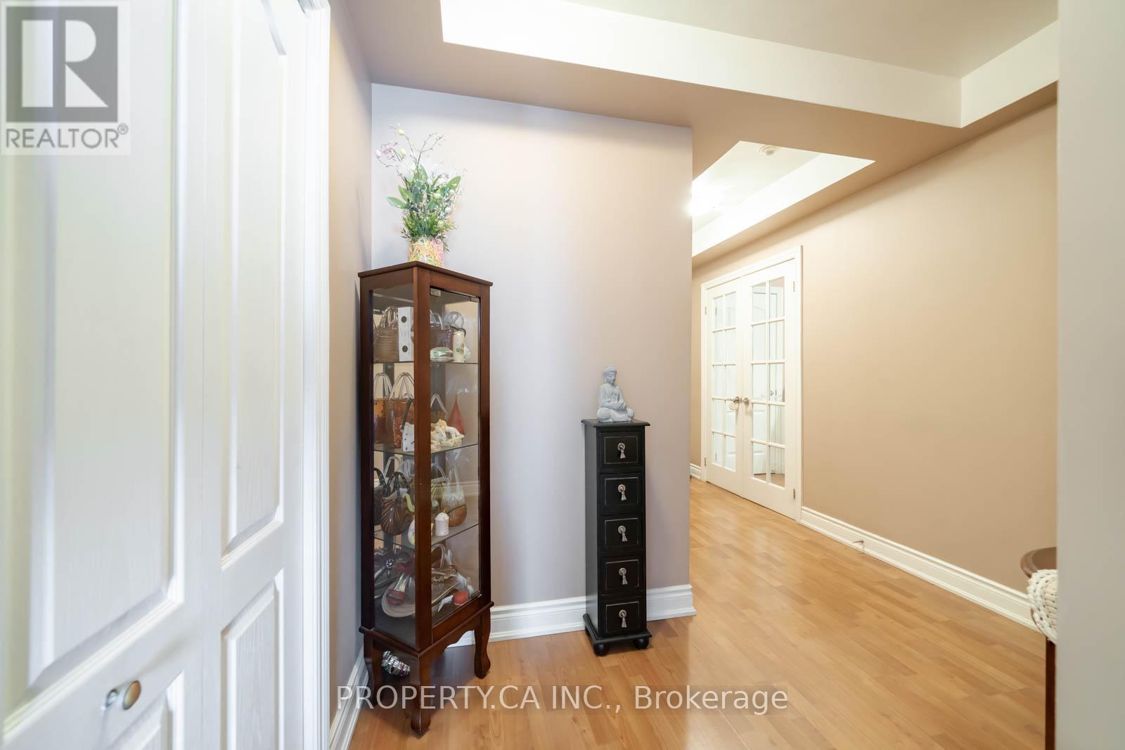 609 - 2088 Lawrence Avenue W, Toronto (Weston), Ontario  M9N 3Z9 - Photo 11 - W13838466