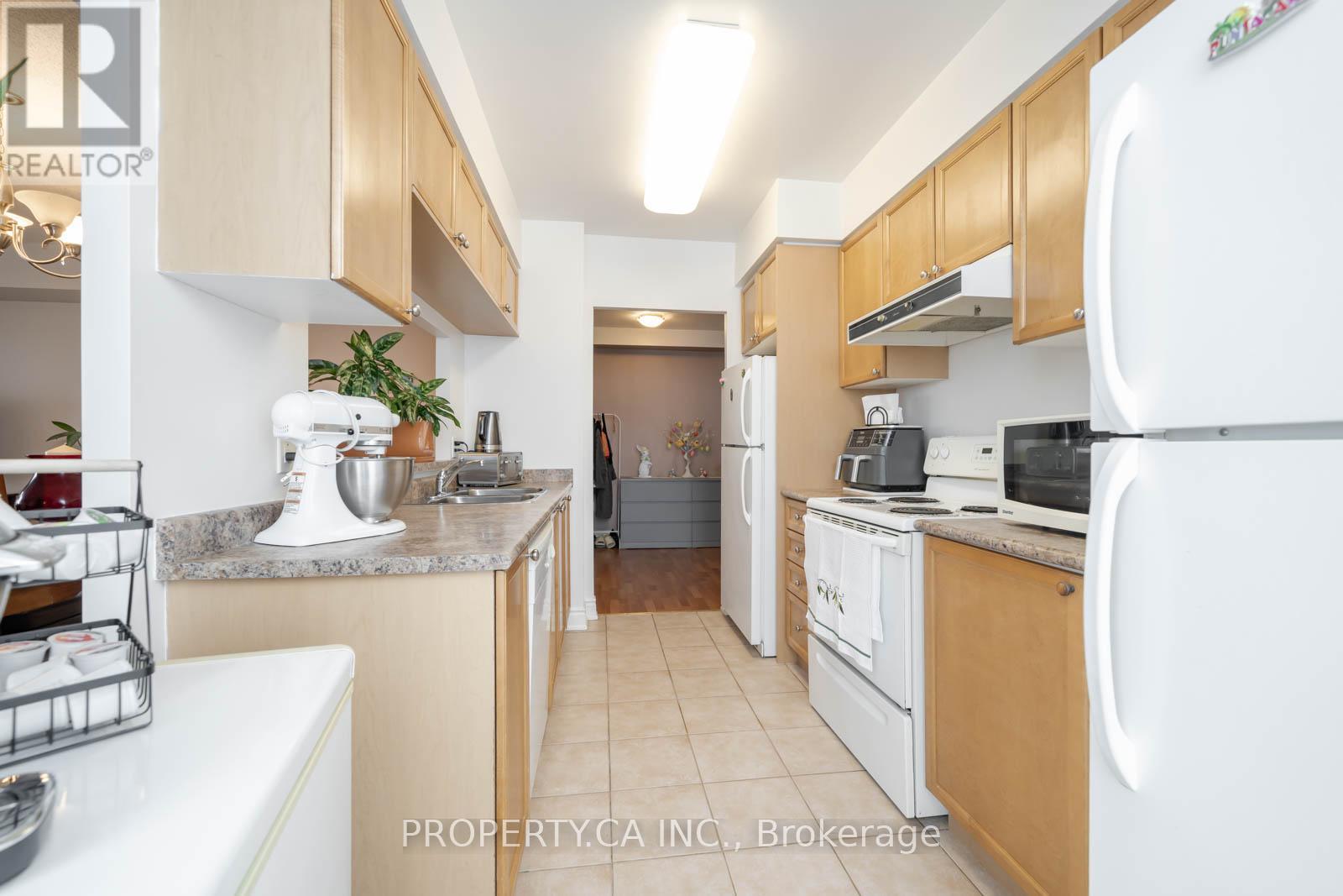 609 - 2088 Lawrence Avenue W, Toronto (Weston), Ontario  M9N 3Z9 - Photo 9 - W13838466