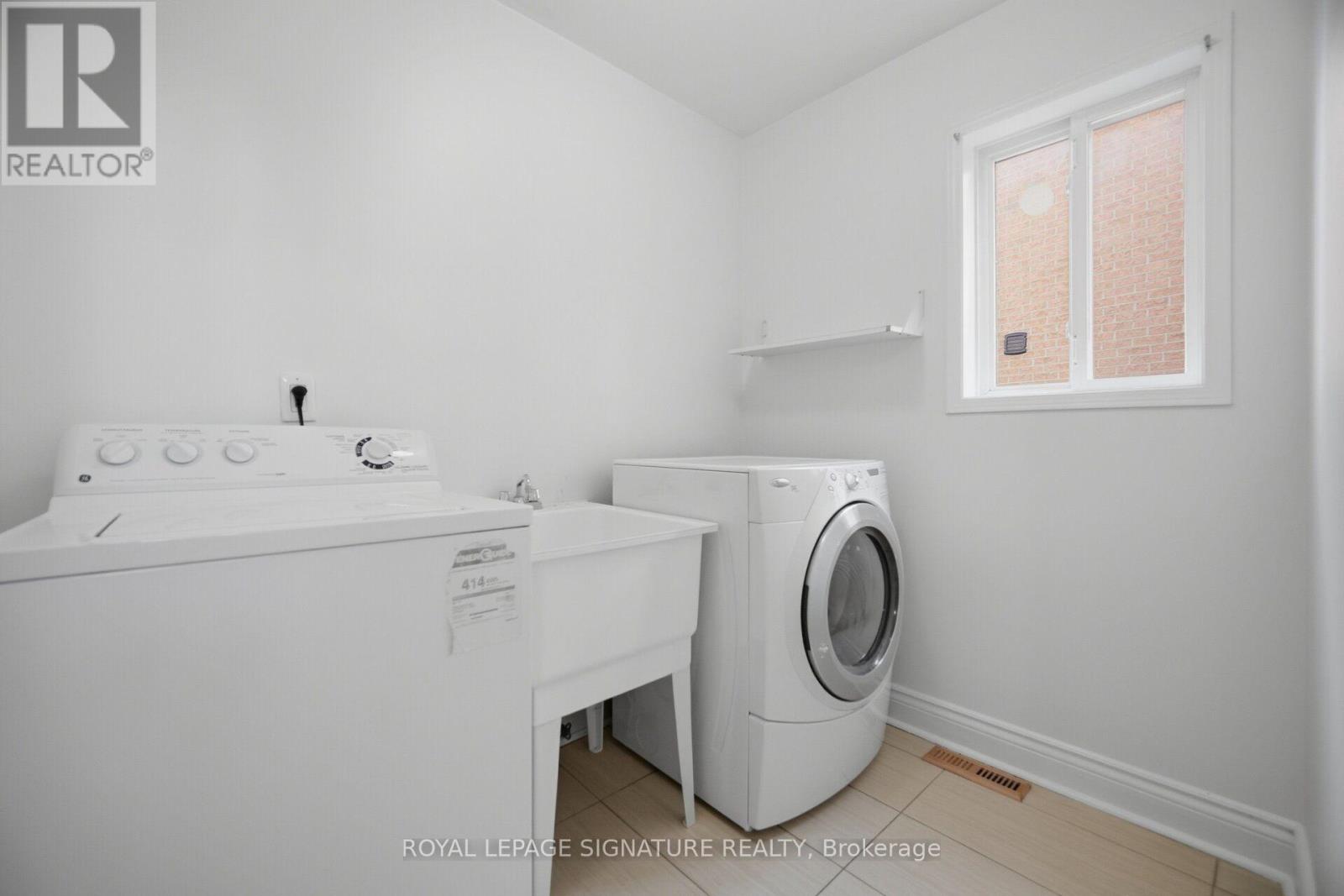 306 Cossack Court, Mississauga, Ontario  L5B 4C2 - Photo 16 - W13838530