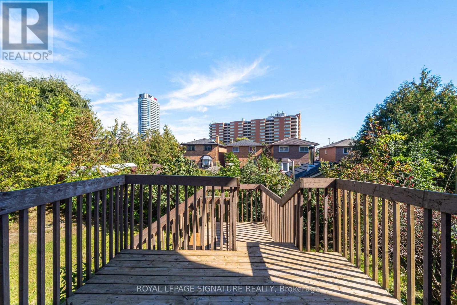 306 Cossack Court, Mississauga, Ontario  L5B 4C2 - Photo 41 - W13838530