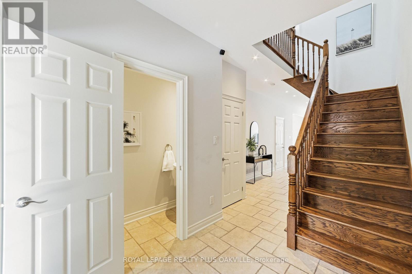24 - 2282 Orchard Road, Burlington (Orchard), Ontario  L7L 0B5 - Photo 4 - W13838592