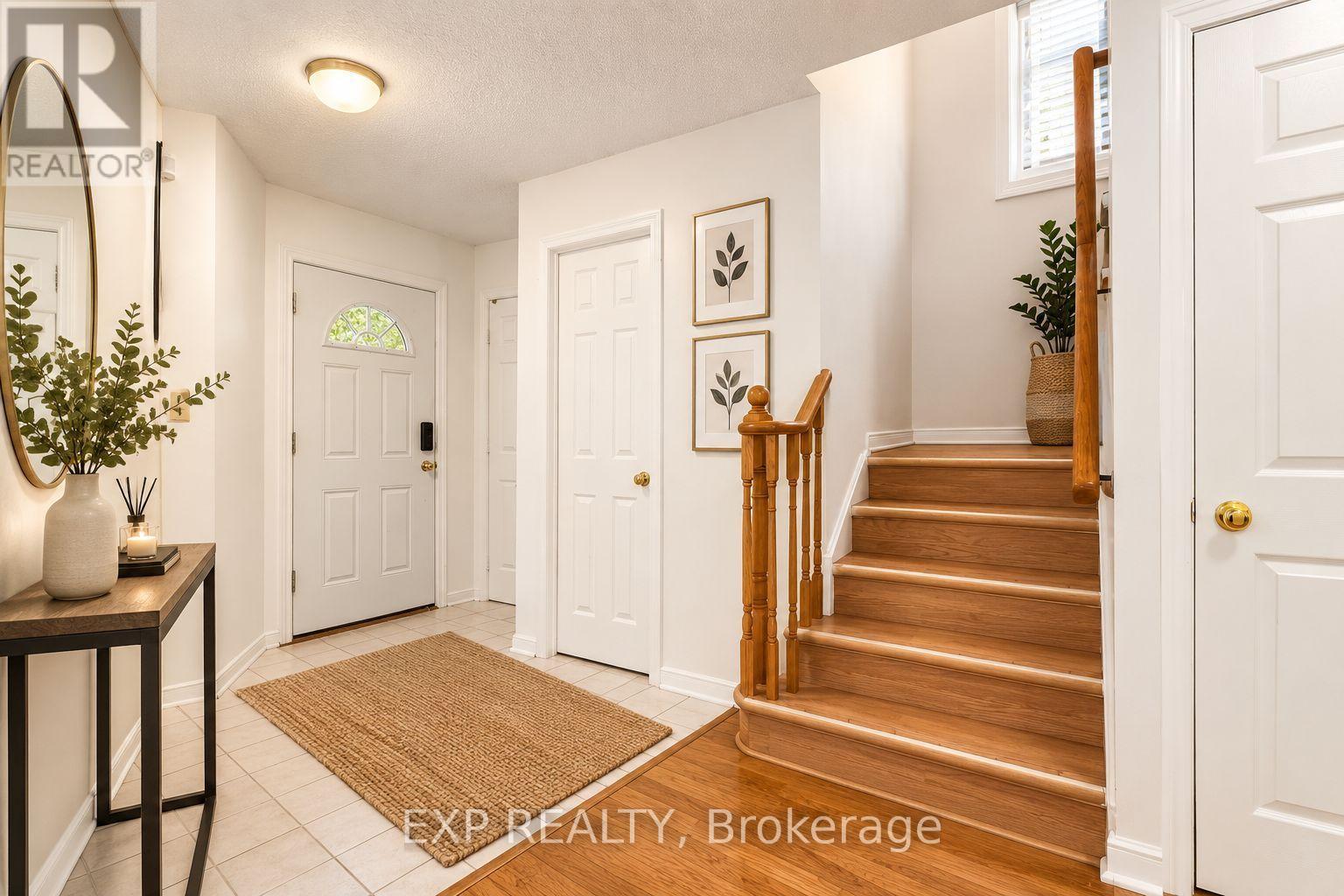 4365 Mississauga, On Violet Road, Mississauga (East Credit), Ontario  L5V 1J8 - Photo 4 - W13838614