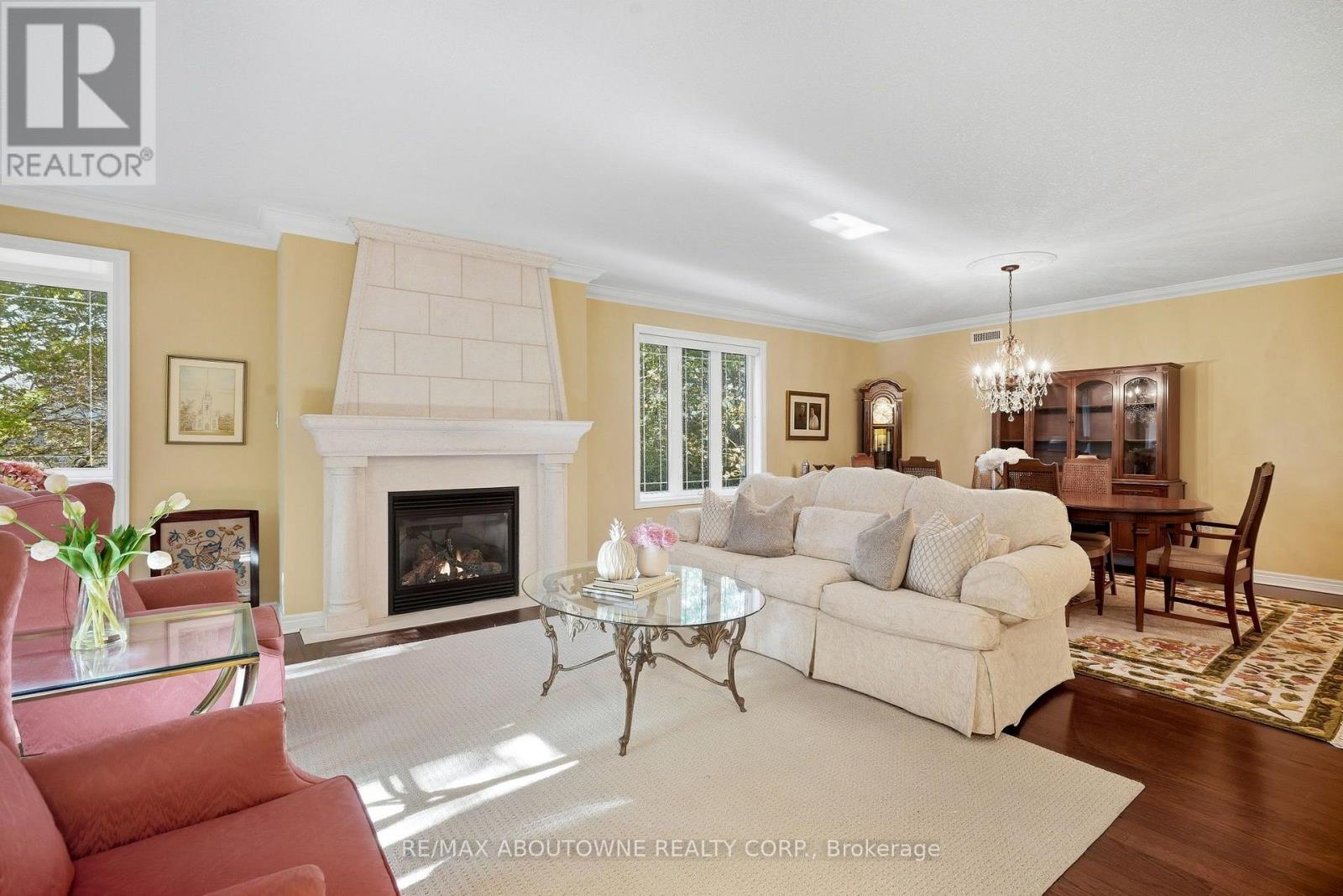 301 - 390 Upper Middle Road, Oakville, Ontario  L6H 0A5 - Photo 12 - W13838648