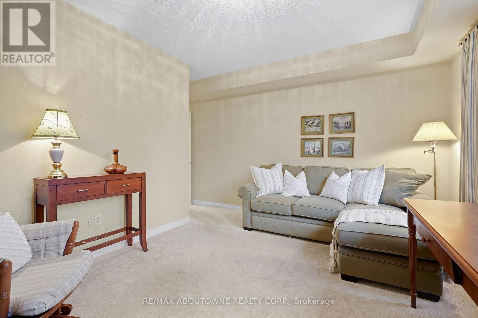 301 - 390 Upper Middle Road, Oakville, Ontario  L6H 0A5 - Photo 34 - W13838648