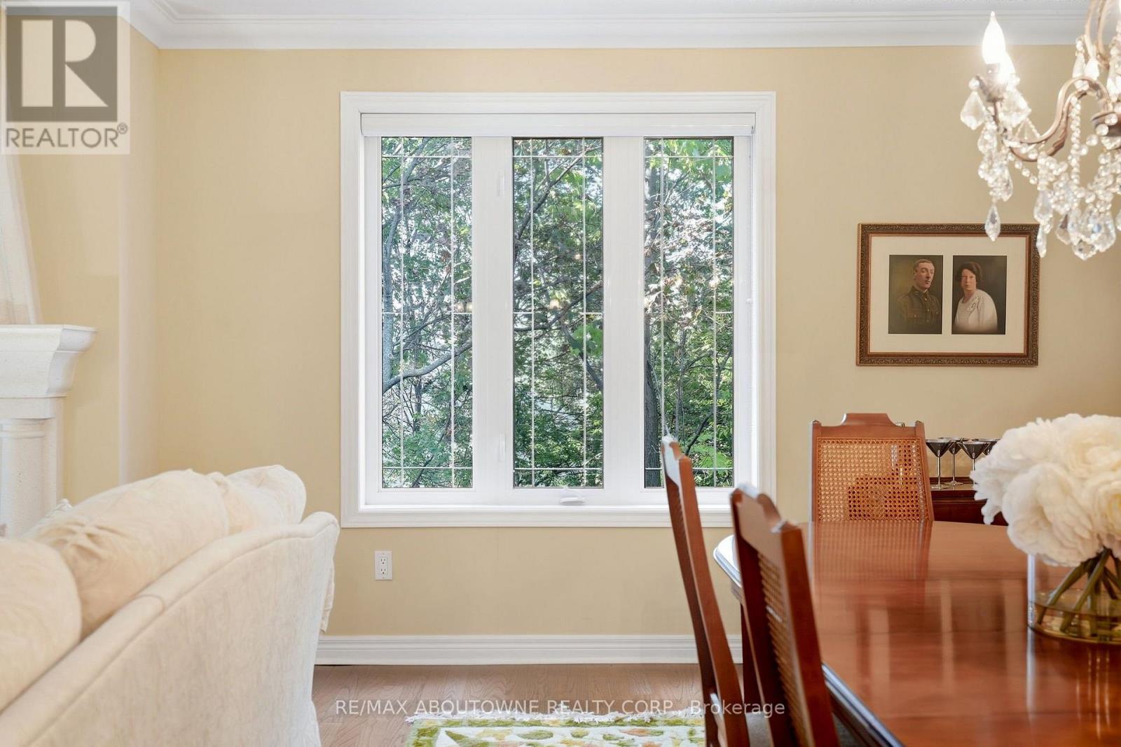 301 - 390 Upper Middle Road, Oakville, Ontario  L6H 0A5 - Photo 8 - W13838648