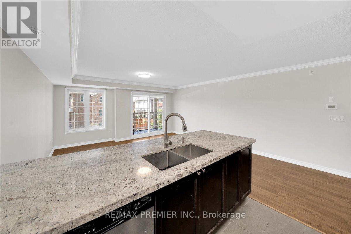 8 - 141 Isaac Devins Boulevard, Toronto (Humberlea-Pelmo Park), Ontario  M9M 0C4 - Photo 11 - W13838672