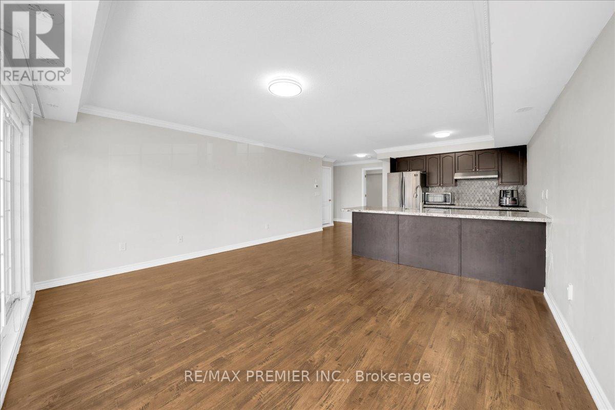8 - 141 Isaac Devins Boulevard, Toronto (Humberlea-Pelmo Park), Ontario  M9M 0C4 - Photo 12 - W13838672
