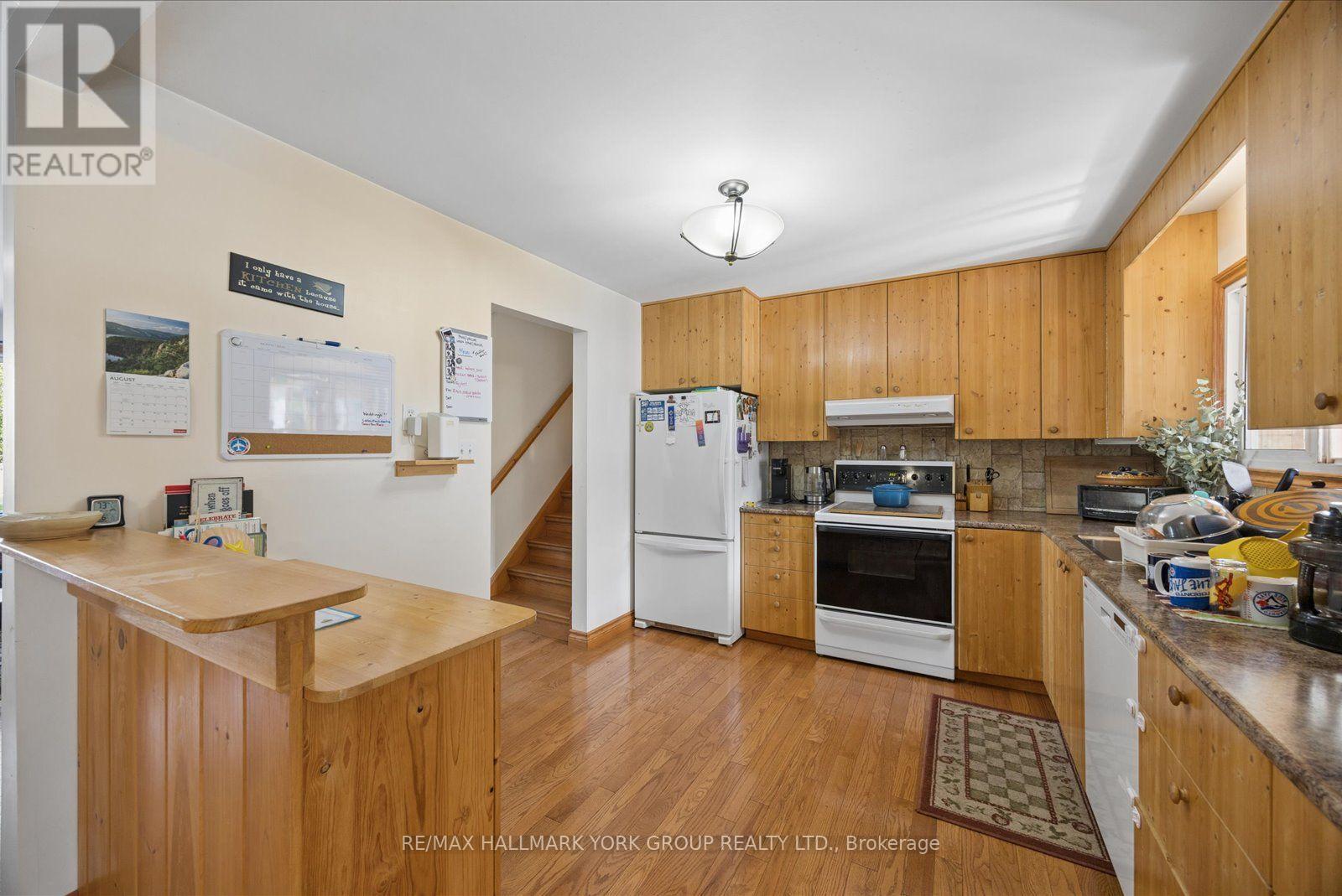 54 North Street, Georgina, Ontario  L0E 1R0 - Photo 6 - N13752720