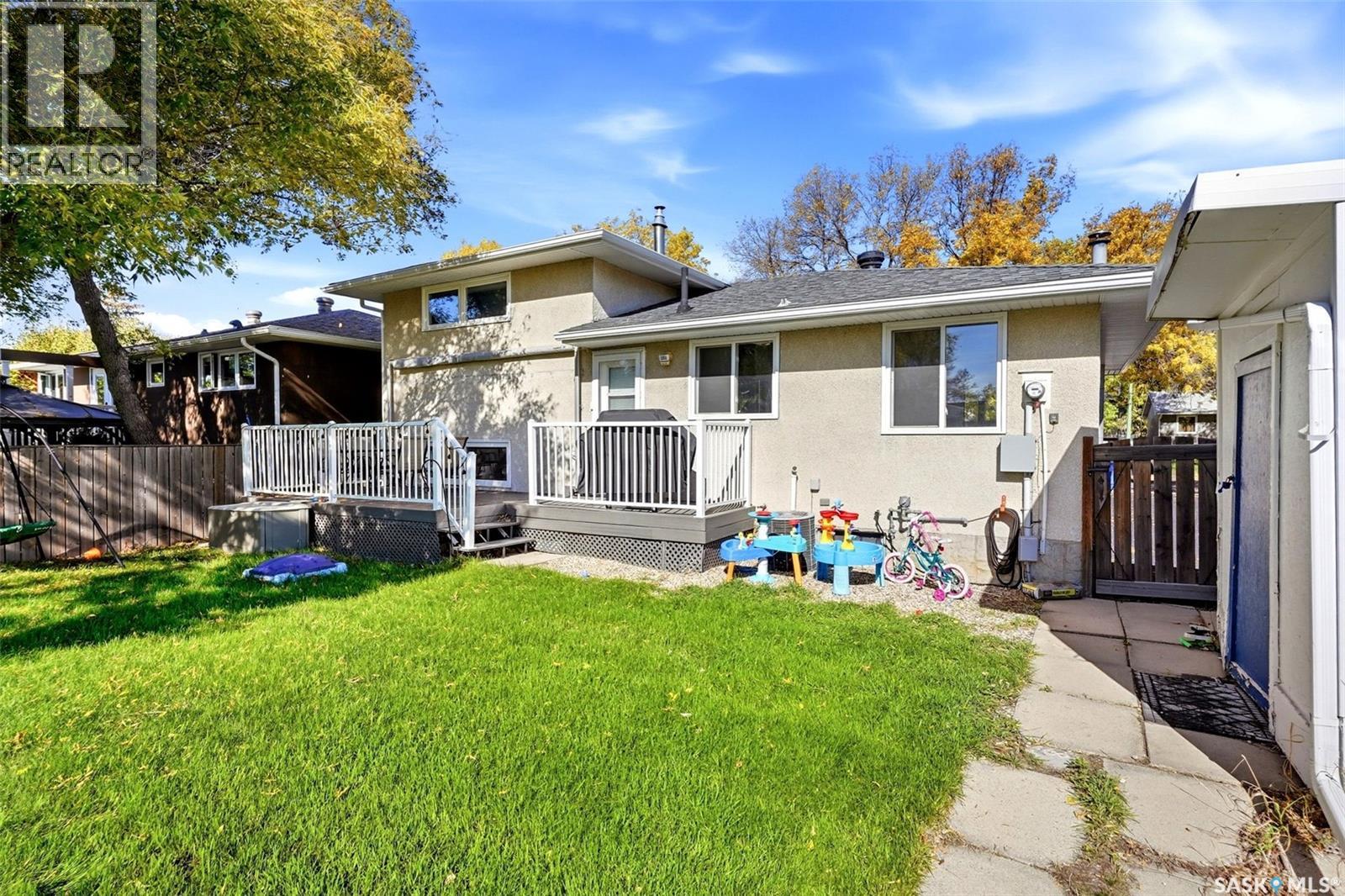 147 Rink Avenue, Regina, Saskatchewan  S4R 5W2 - Photo 40 - SK049845