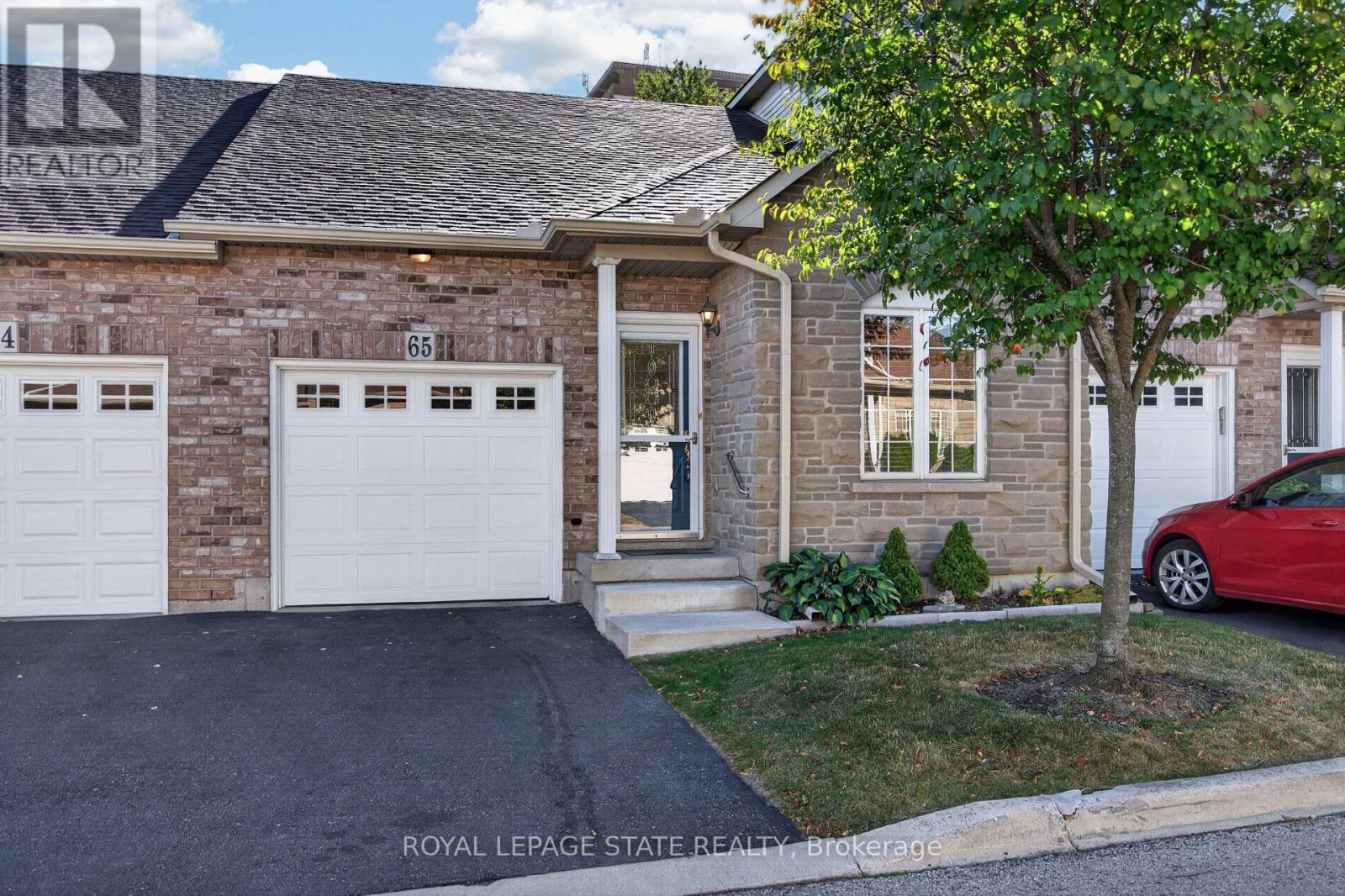 65 - 566 Southridge Drive, Hamilton (Mountview), Ontario  L9C 7W5 - Photo 3 - X13838350
