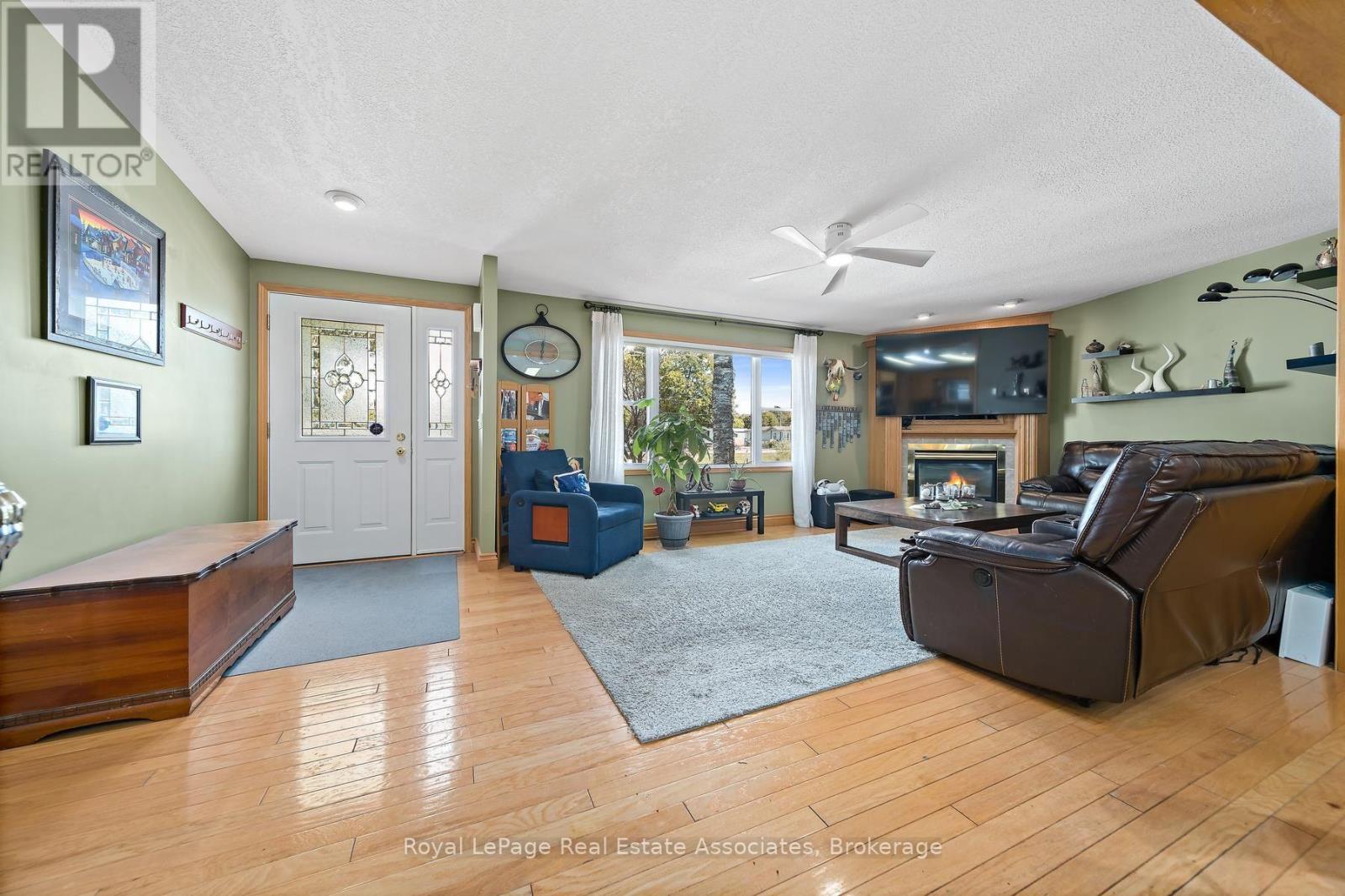 48 Lakeshore Drive, Puslinch, Ontario  N0B 2J0 - Photo 4 - X13838418